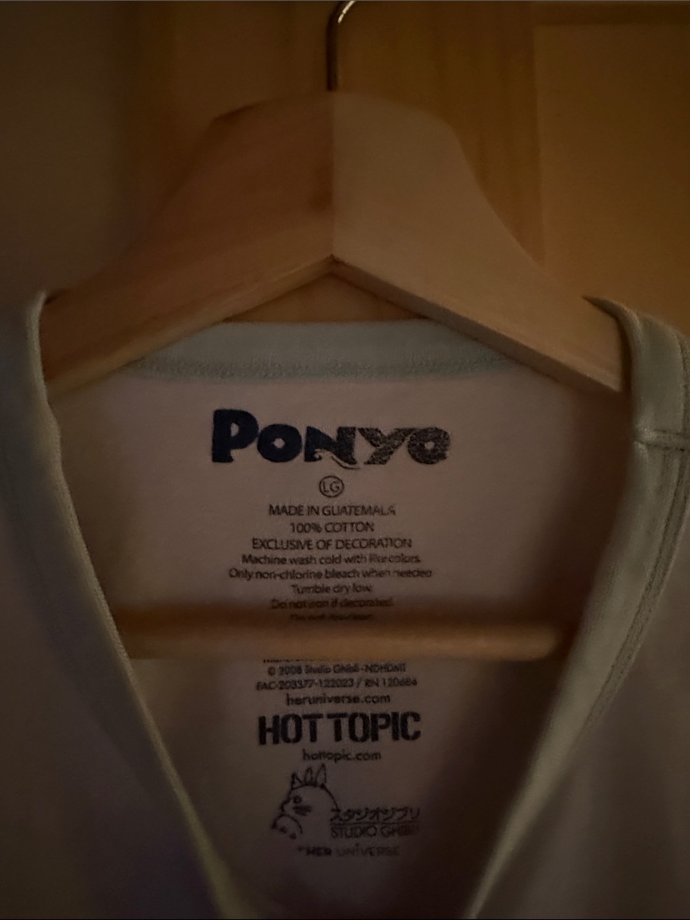 Hot Topic Ponyo Tee - Picture 2 of 5